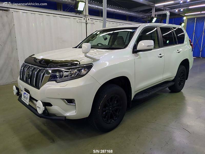 TOYOTA　LAND CRUISER PRADO