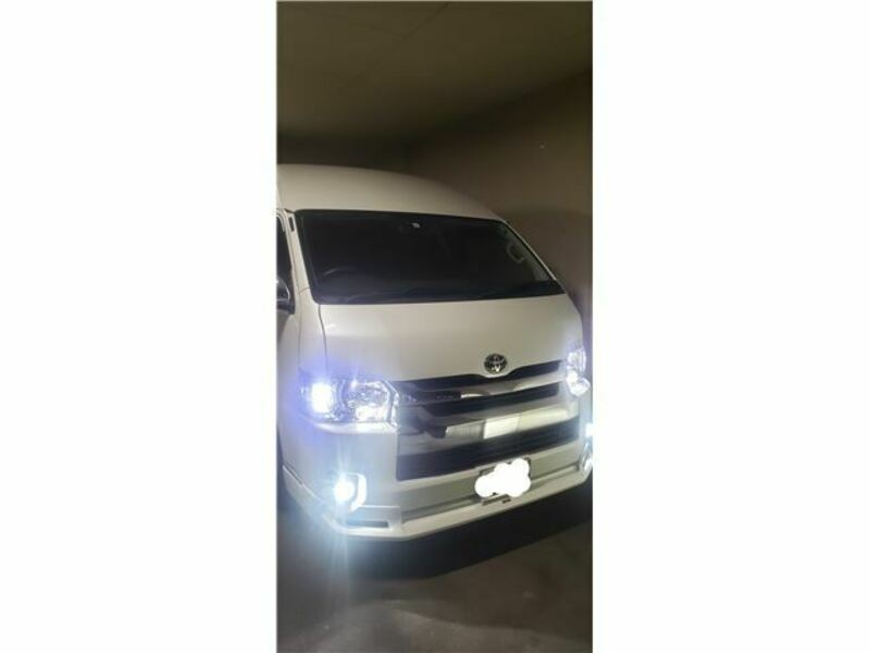 HIACE-9