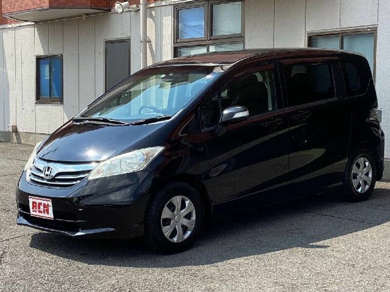 HONDA　FREED