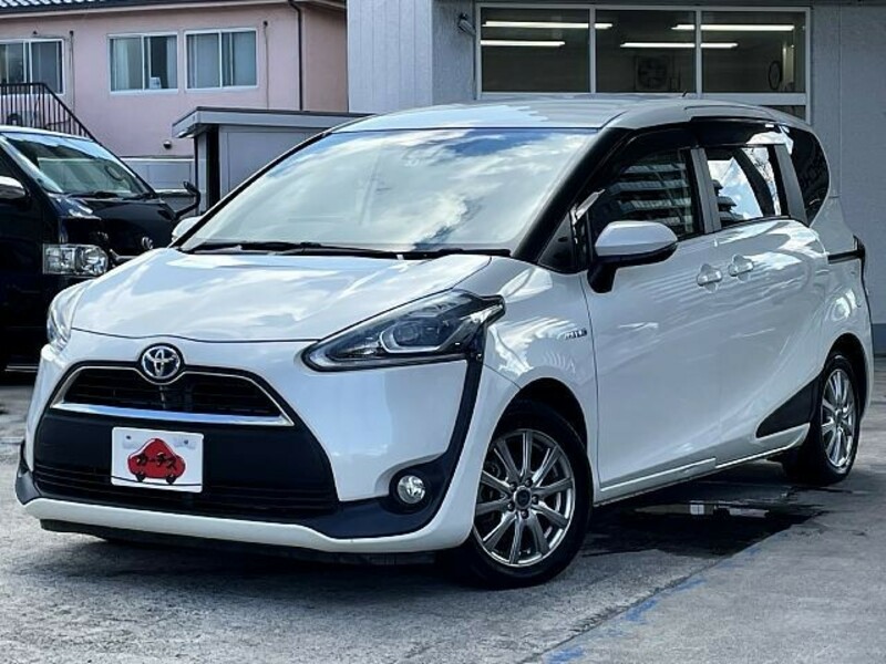 TOYOTA　SIENTA