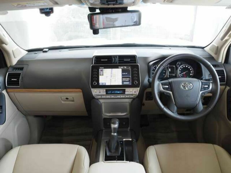 LAND CRUISER PRADO-15