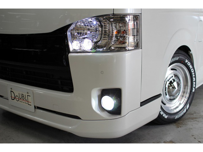 HIACE VAN-1