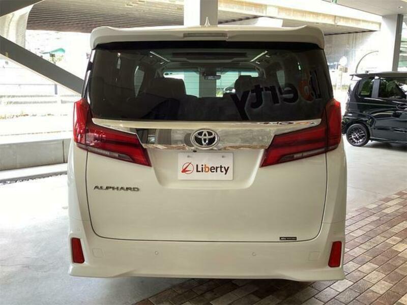 ALPHARD-15