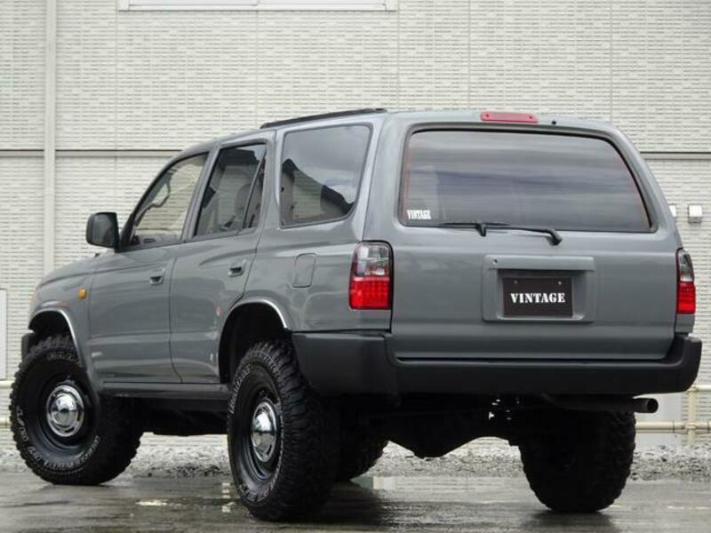 HILUX SURF-8