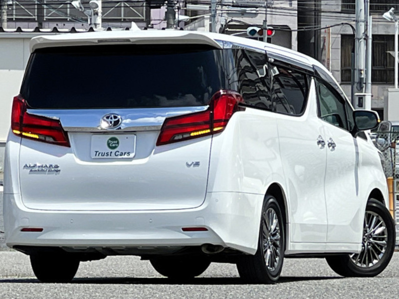 ALPHARD-1