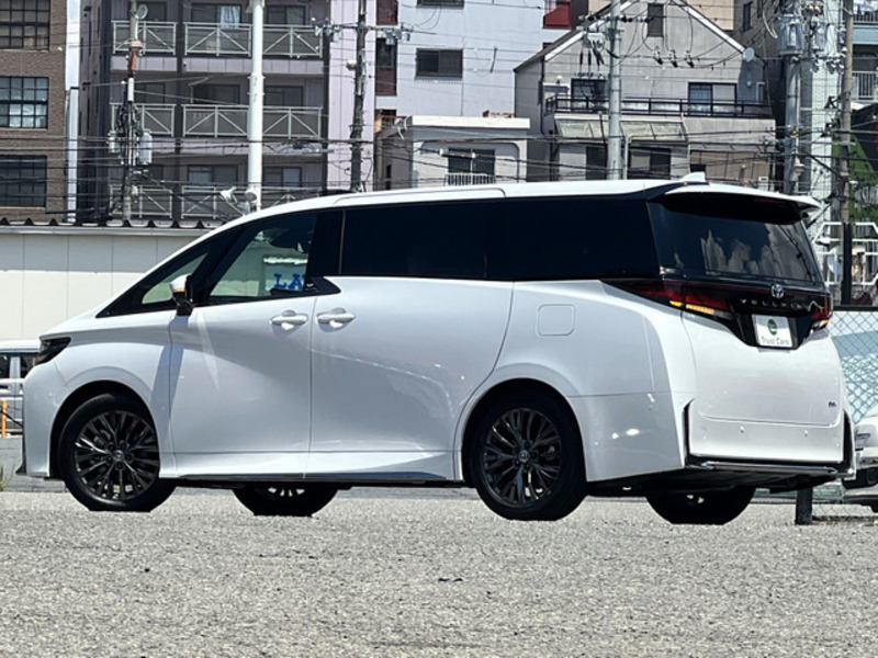 VELLFIRE-5