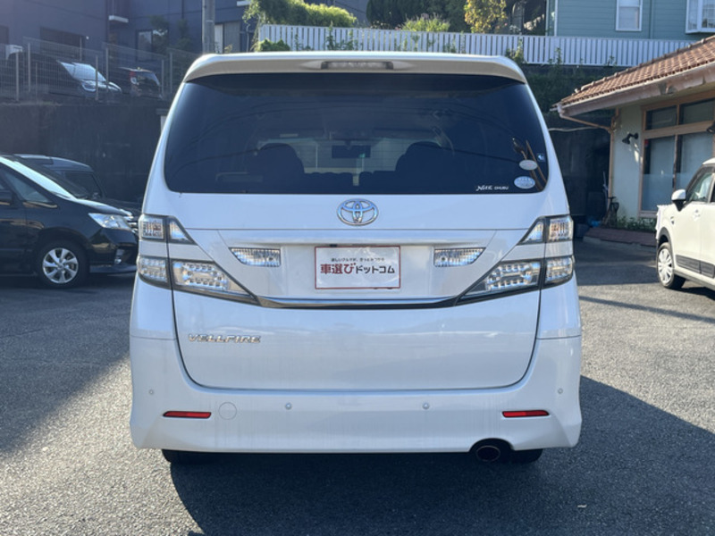 VELLFIRE-2