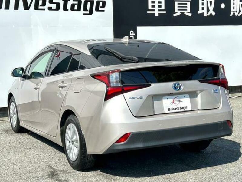 PRIUS-5