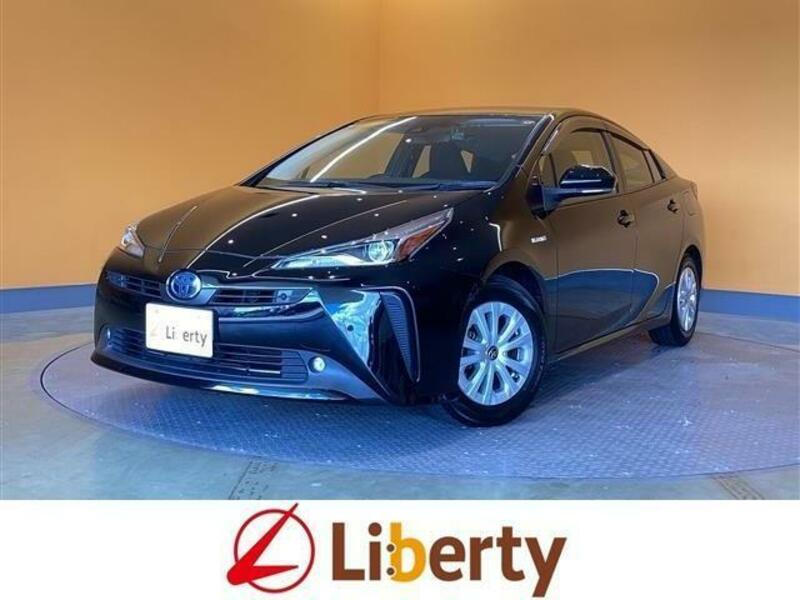 TOYOTA　PRIUS