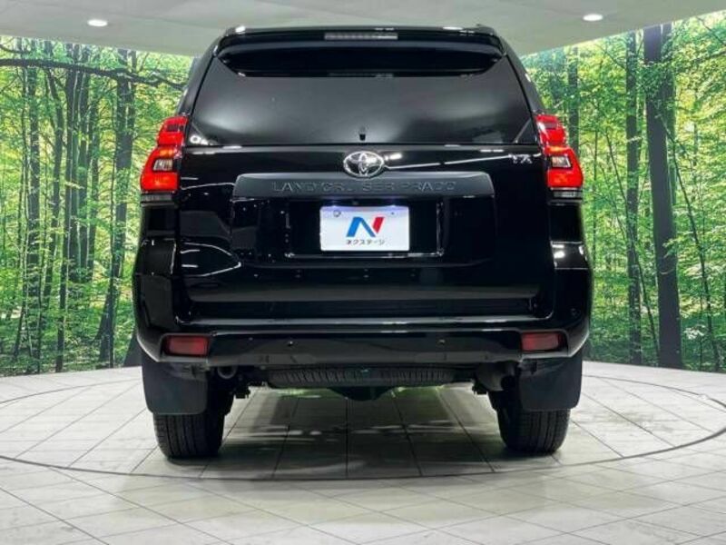 LAND CRUISER PRADO-16