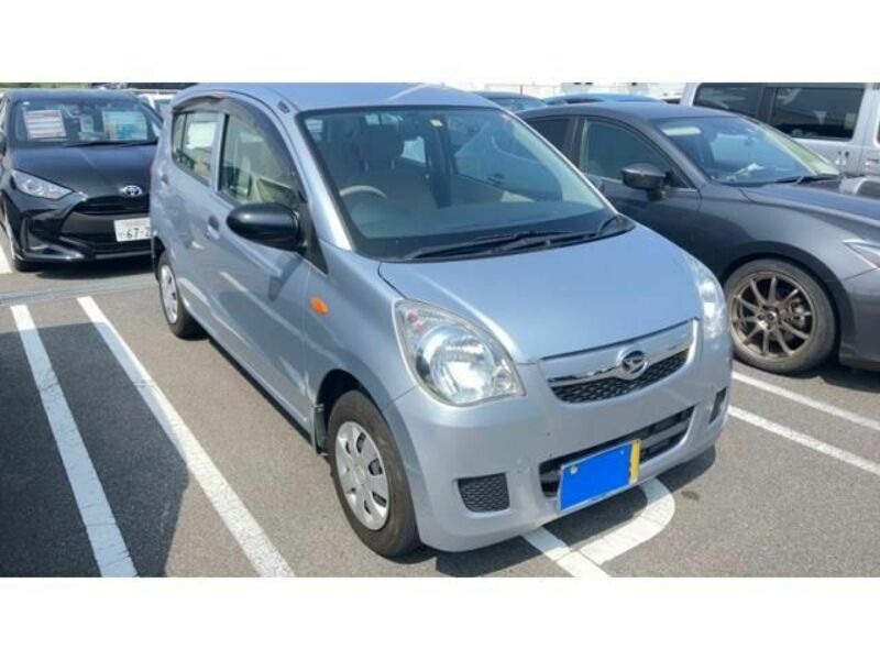 DAIHATSU　MIRA