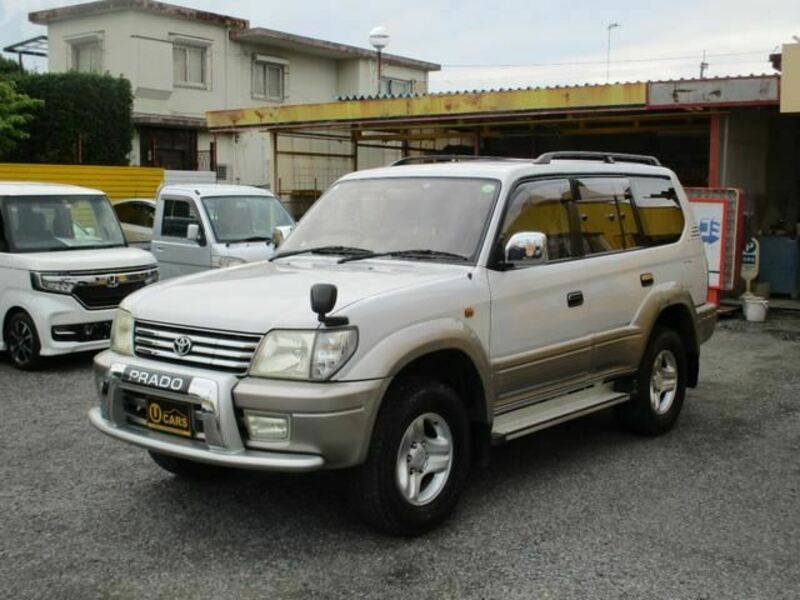 TOYOTA　LAND CRUISER PRADO