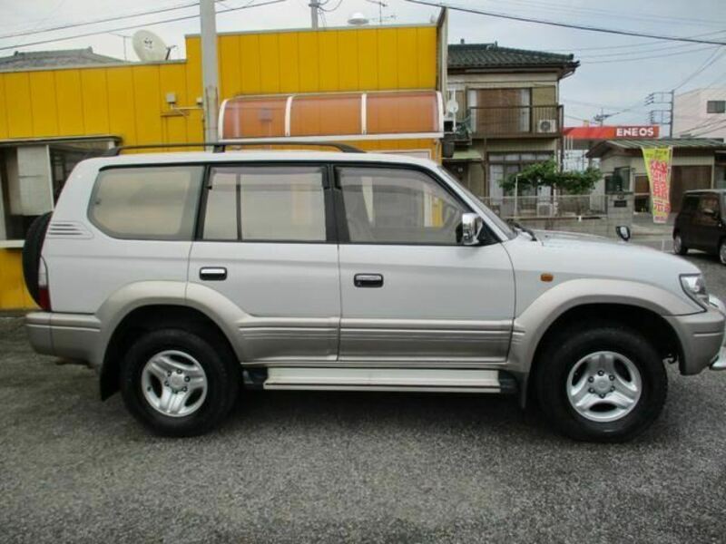 LAND CRUISER PRADO-5