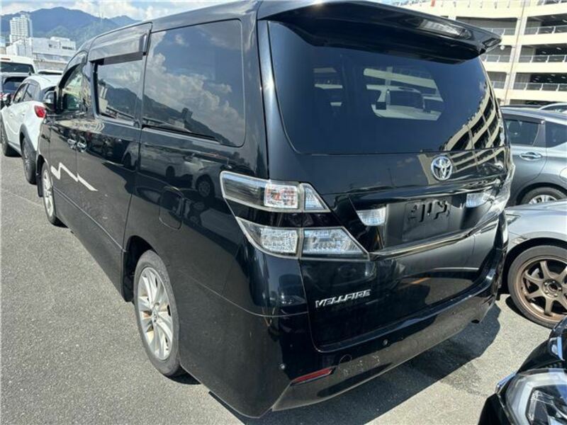 VELLFIRE-4