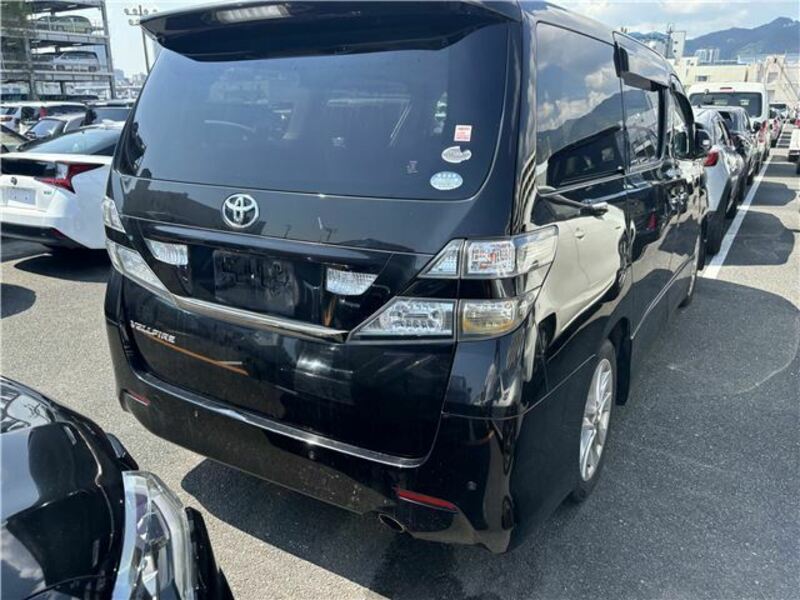 VELLFIRE-5