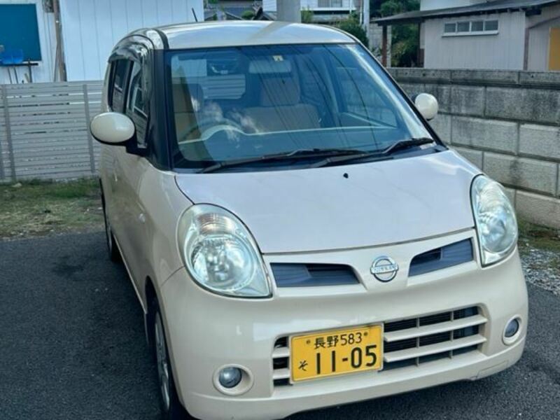 NISSAN　MOCO