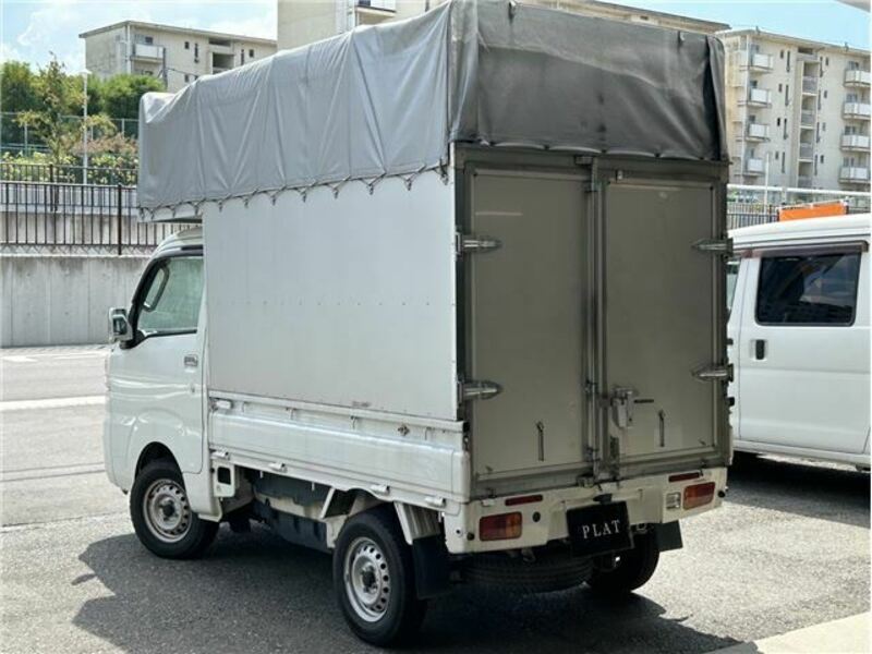 HIJET TRUCK-1