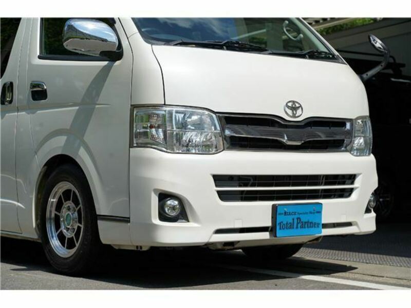 HIACE VAN-21