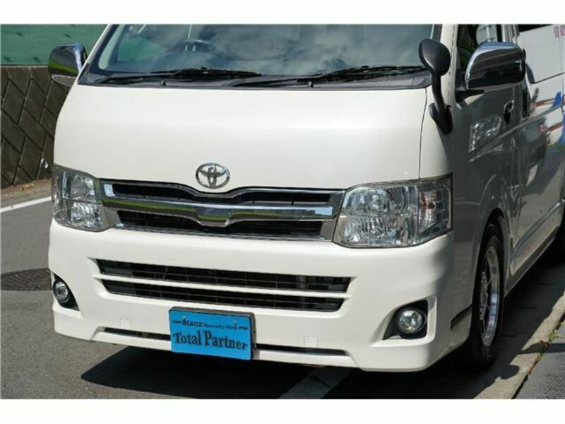 HIACE VAN-22