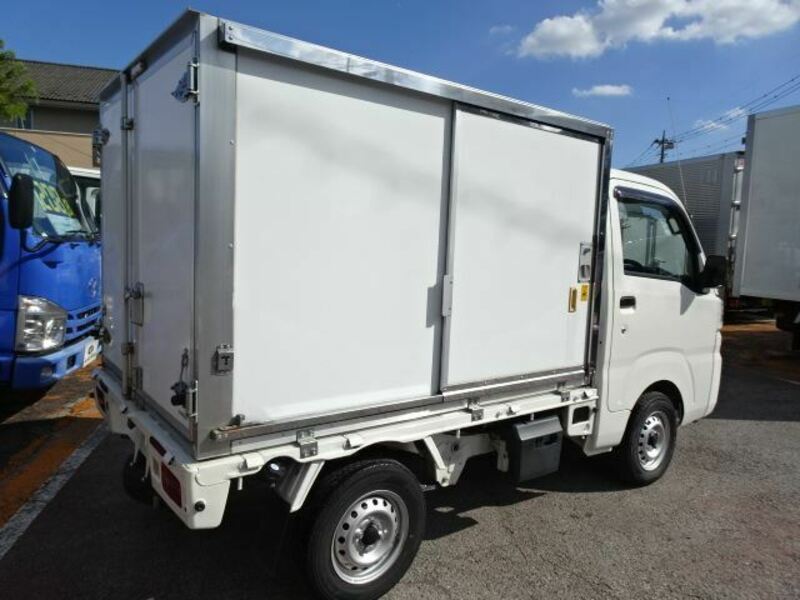 HIJET TRUCK-1