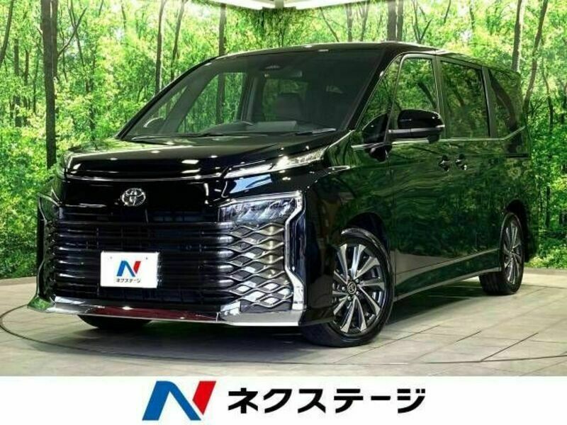 TOYOTA　VOXY