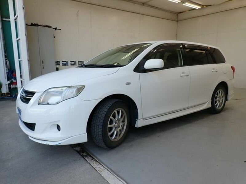 COROLLA FIELDER