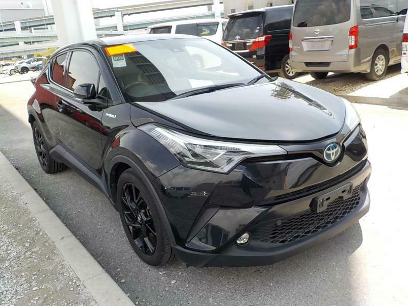 TOYOTA　C-HR