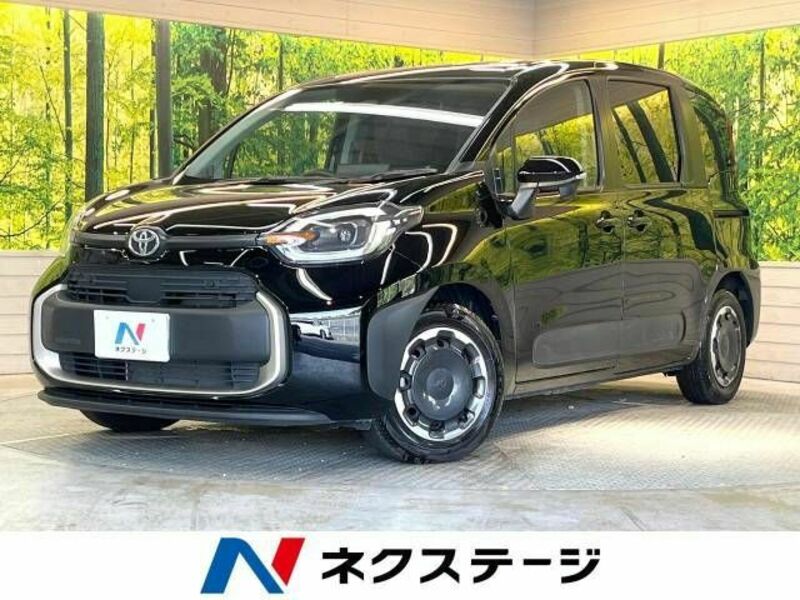 TOYOTA　SIENTA