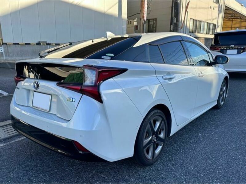 PRIUS-2