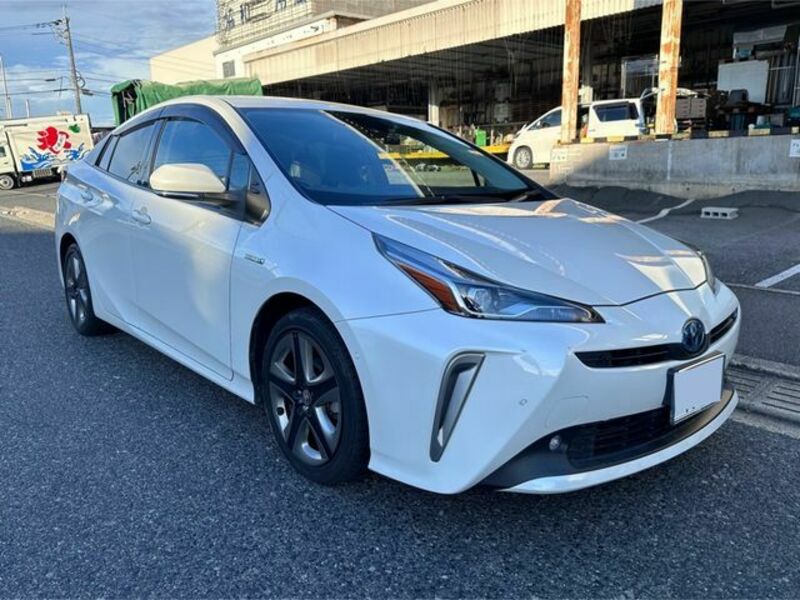 PRIUS-3