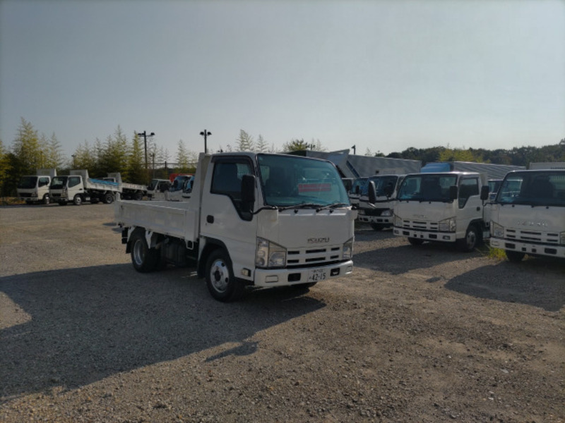 ISUZU　ELF