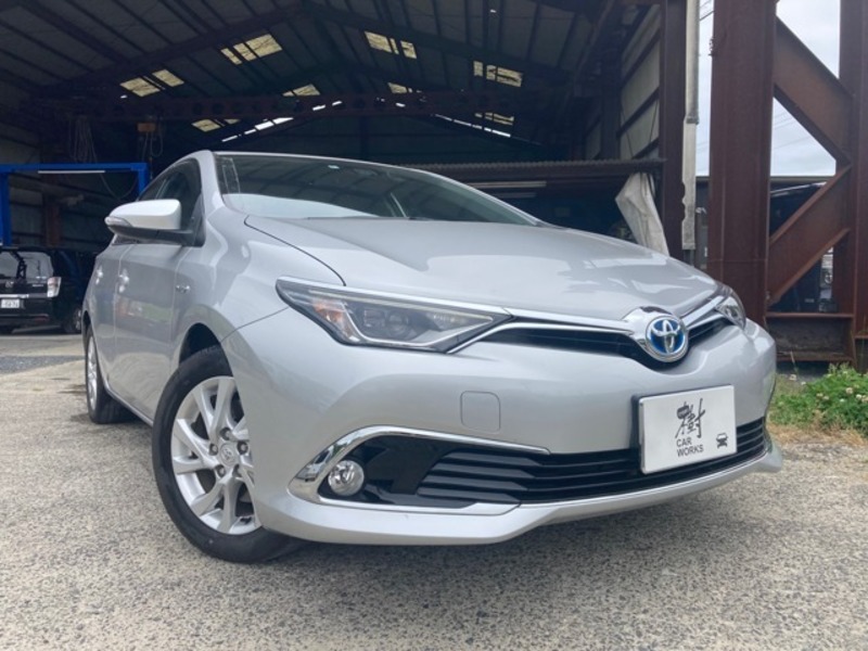 TOYOTA　AURIS