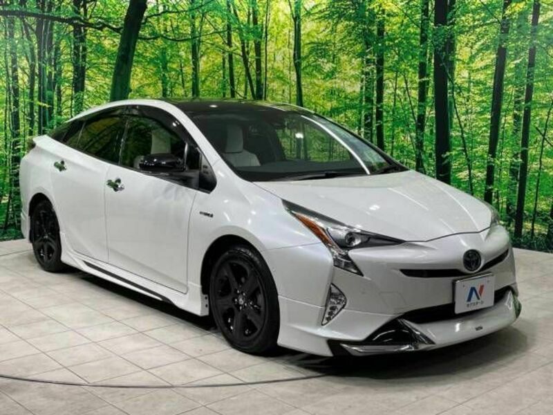 PRIUS-16