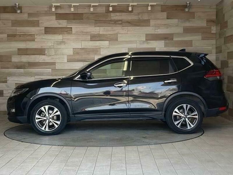 X-TRAIL-14