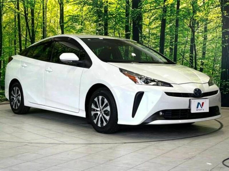 PRIUS-16