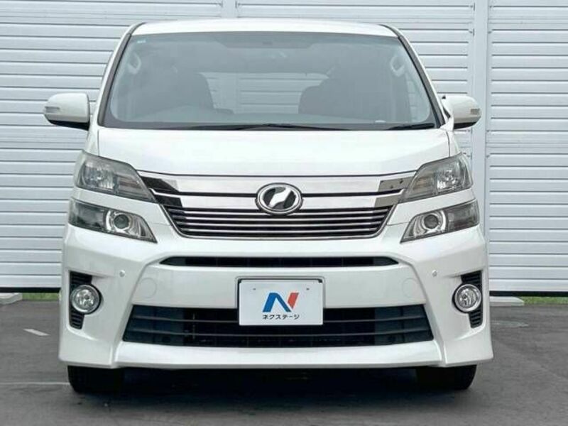 VELLFIRE-14