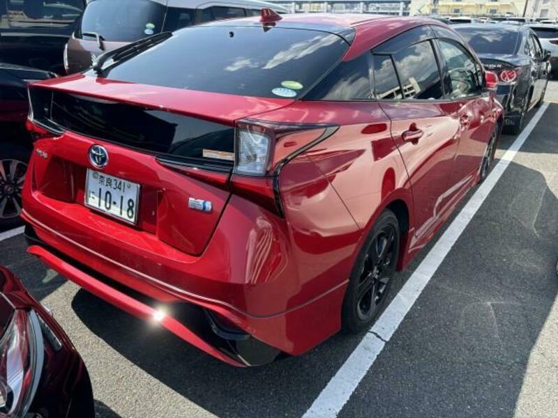 PRIUS-6