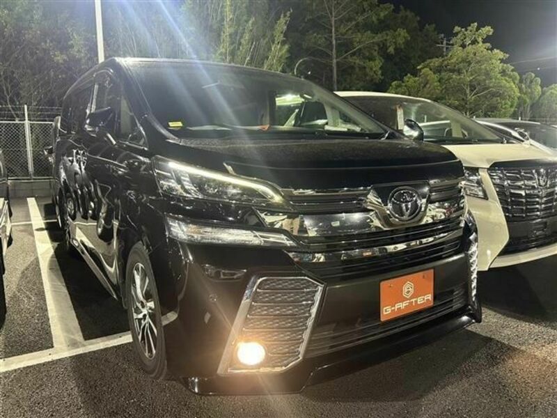 TOYOTA　VELLFIRE