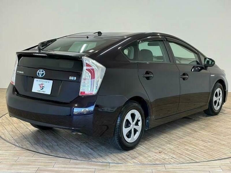 PRIUS-14