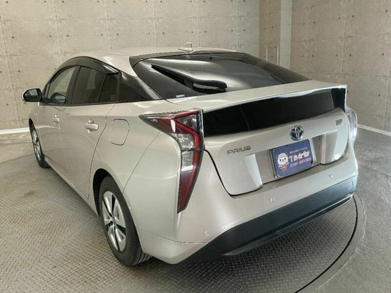 PRIUS-2