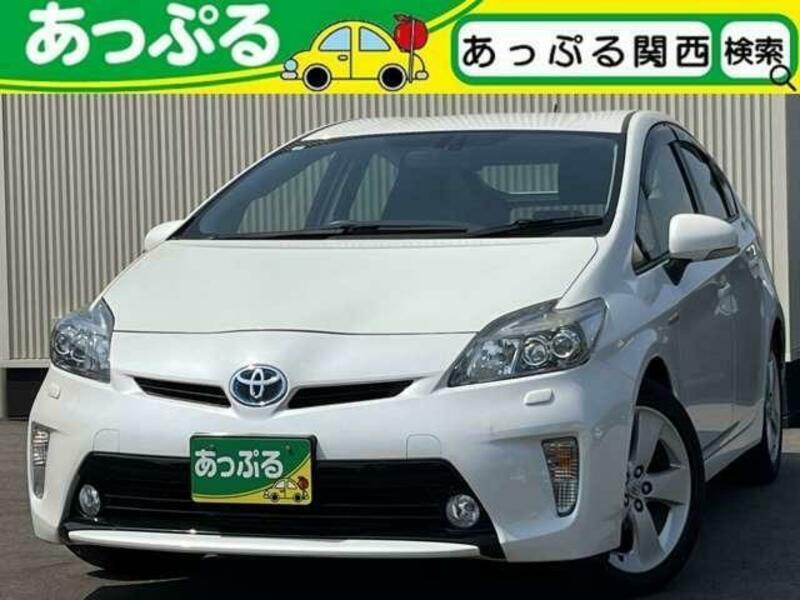 TOYOTA　PRIUS