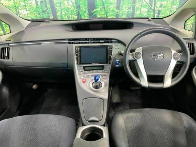 PRIUS-1