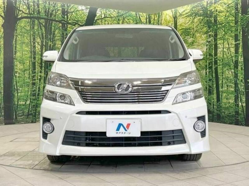 VELLFIRE-15