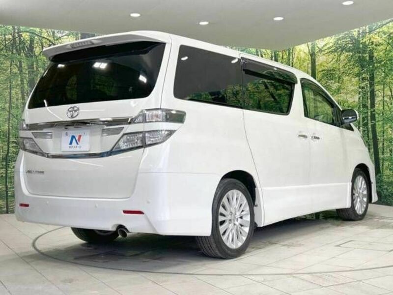 VELLFIRE-18