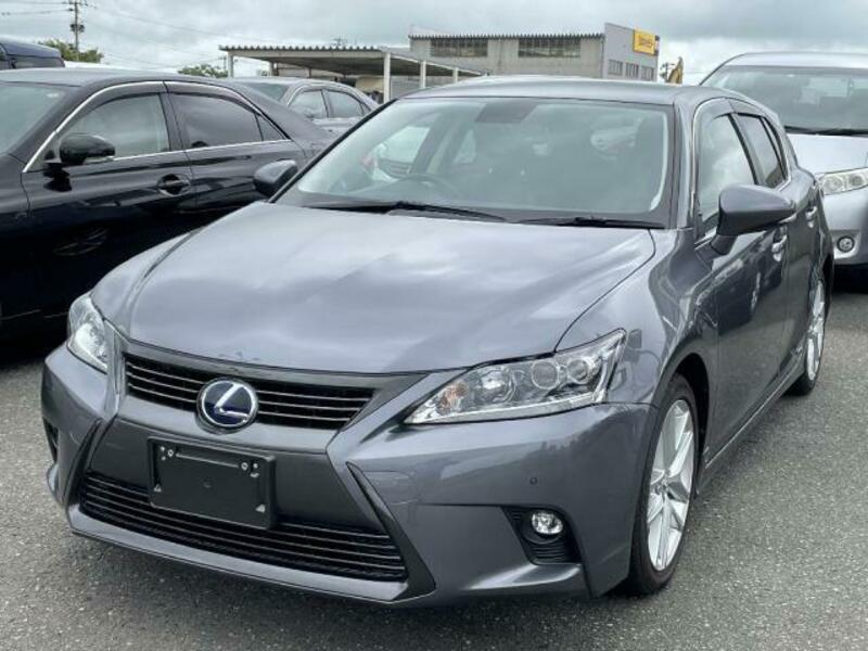 LEXUS　CT