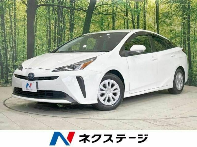 TOYOTA　PRIUS