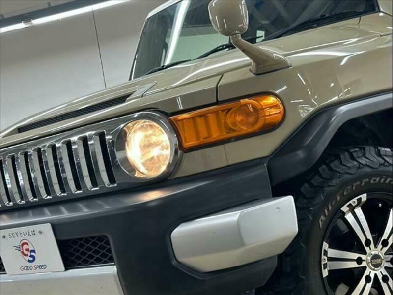 FJ CRUISER-9