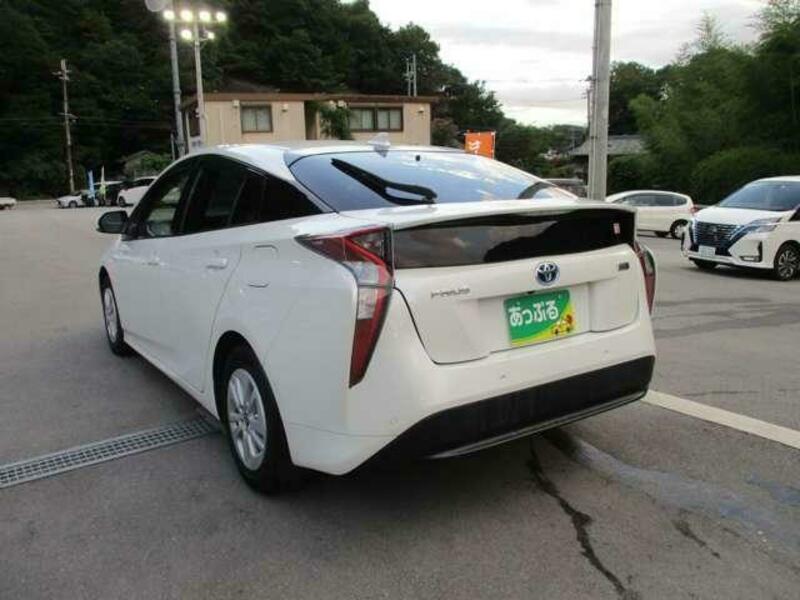 PRIUS-5