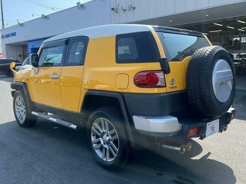 FJ CRUISER-15