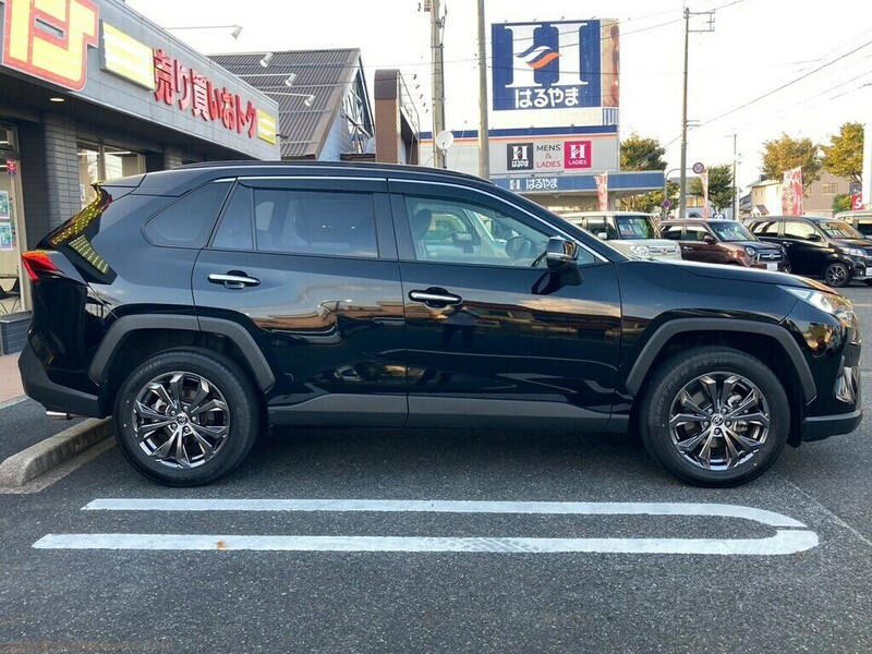 RAV4